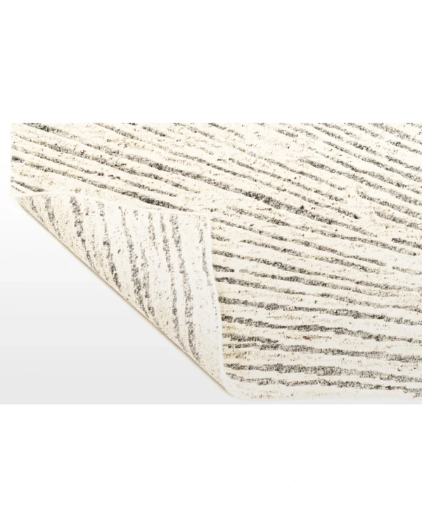 Diagonal-Drift-Mirzapur-Rugs